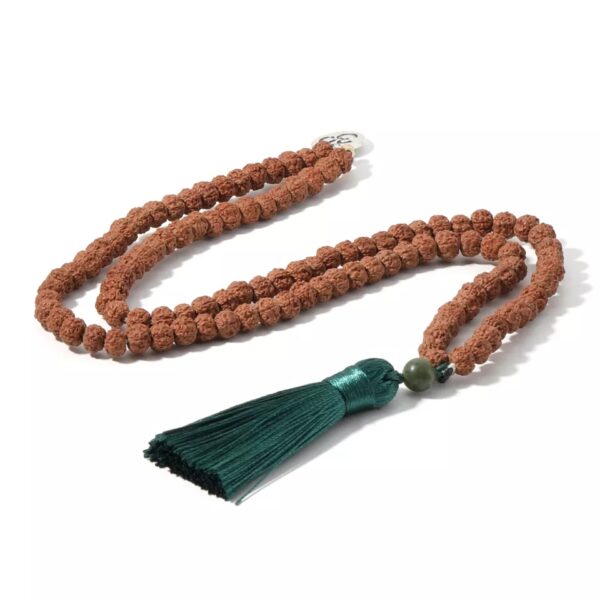 Japa mala rudraksha verde 108 cuentas